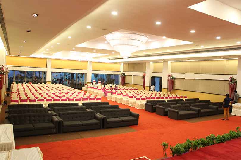 Pillarless Banquet 